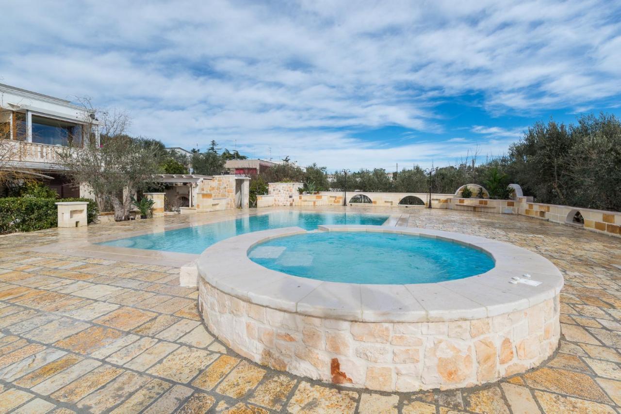 Appartamento Ortensia In Villa Mariella Ostuni Exterior photo