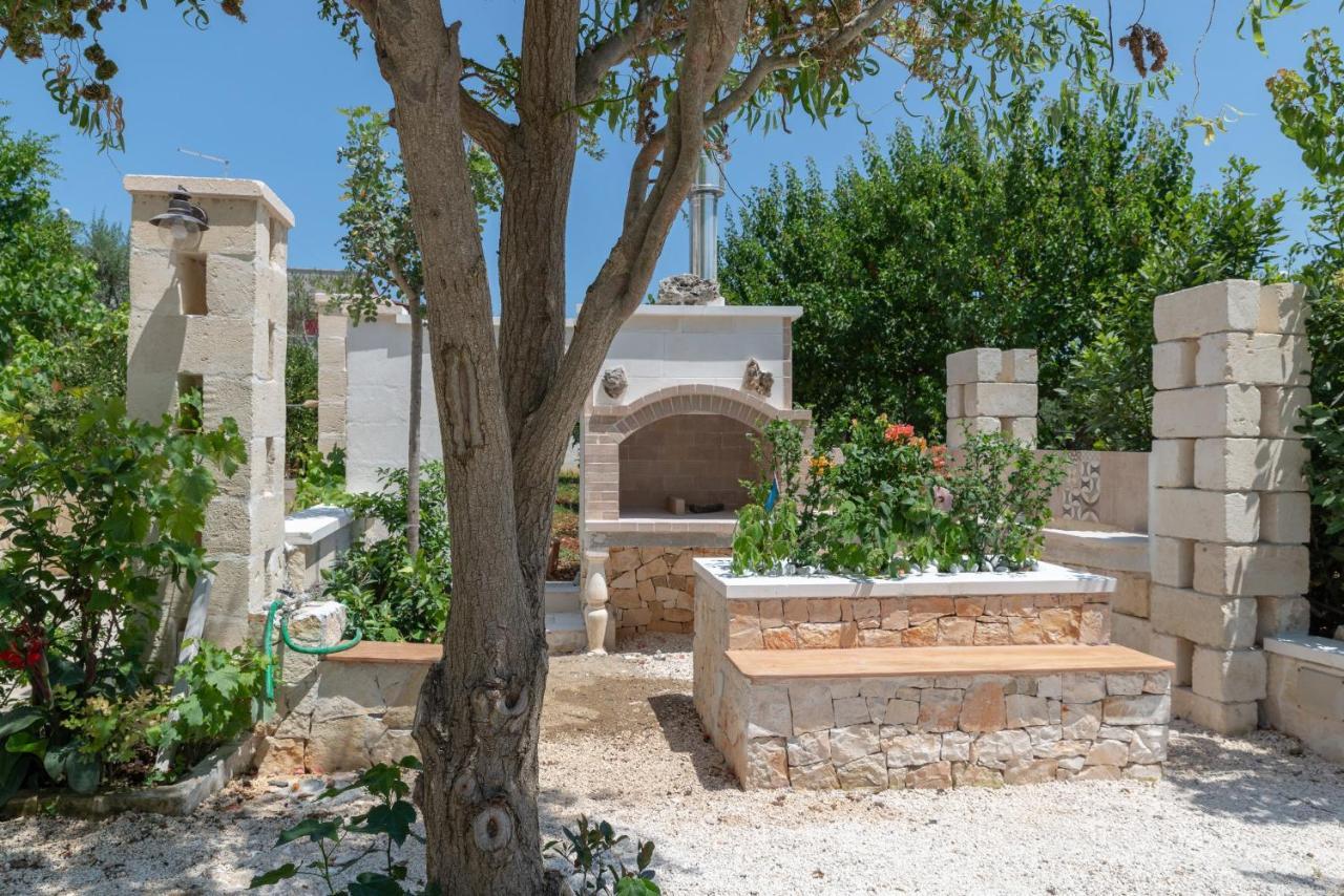 Appartamento Ortensia In Villa Mariella Ostuni Exterior photo