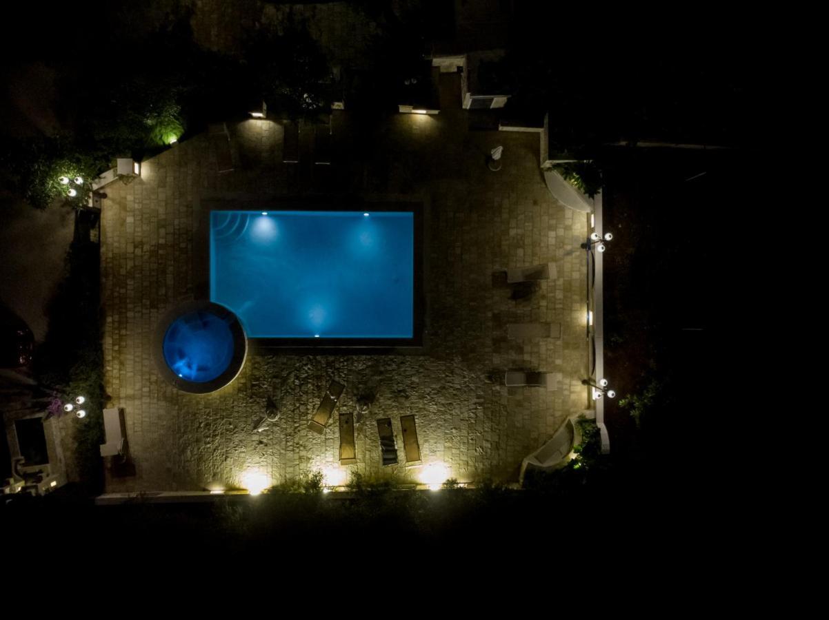 Appartamento Ortensia In Villa Mariella Ostuni Exterior photo