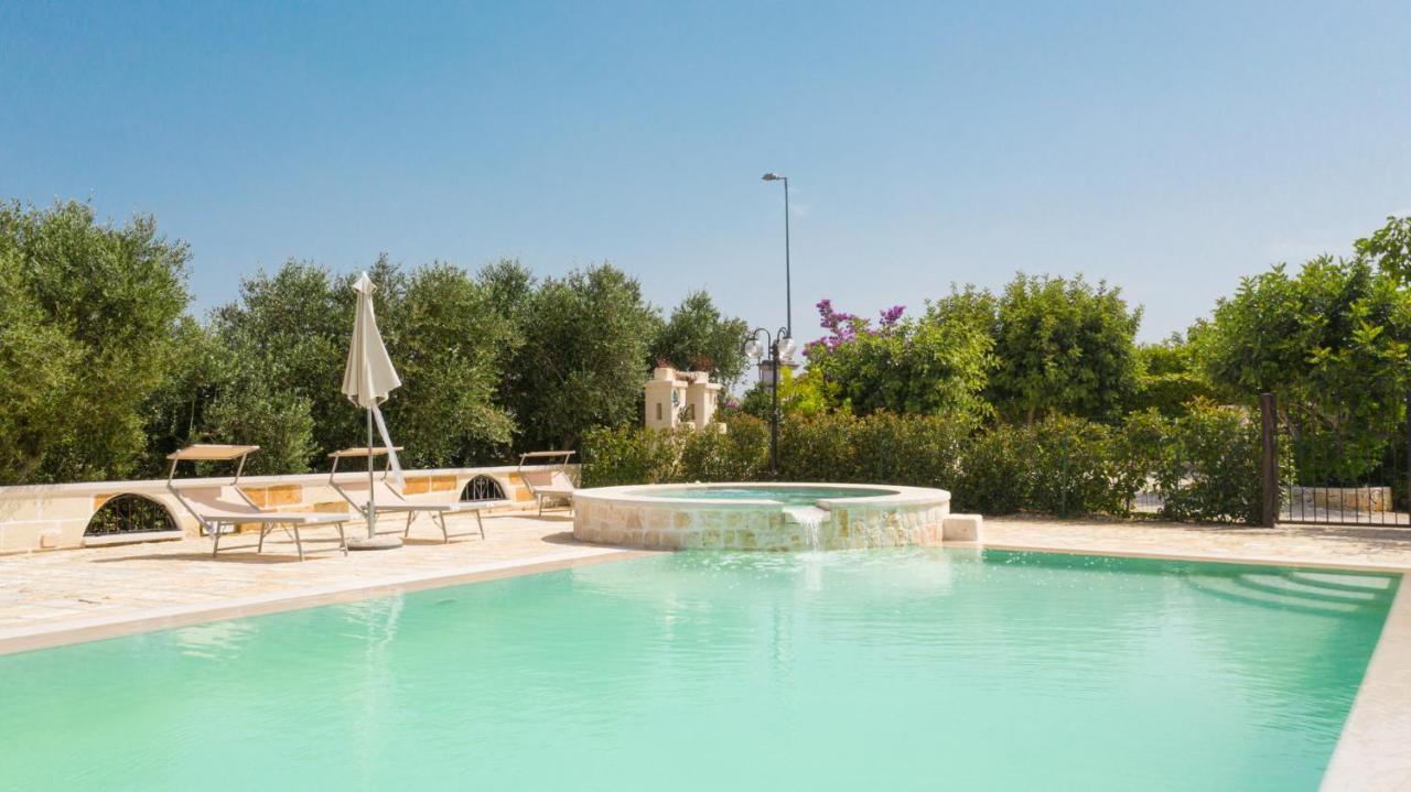 Appartamento Ortensia In Villa Mariella Ostuni Exterior photo