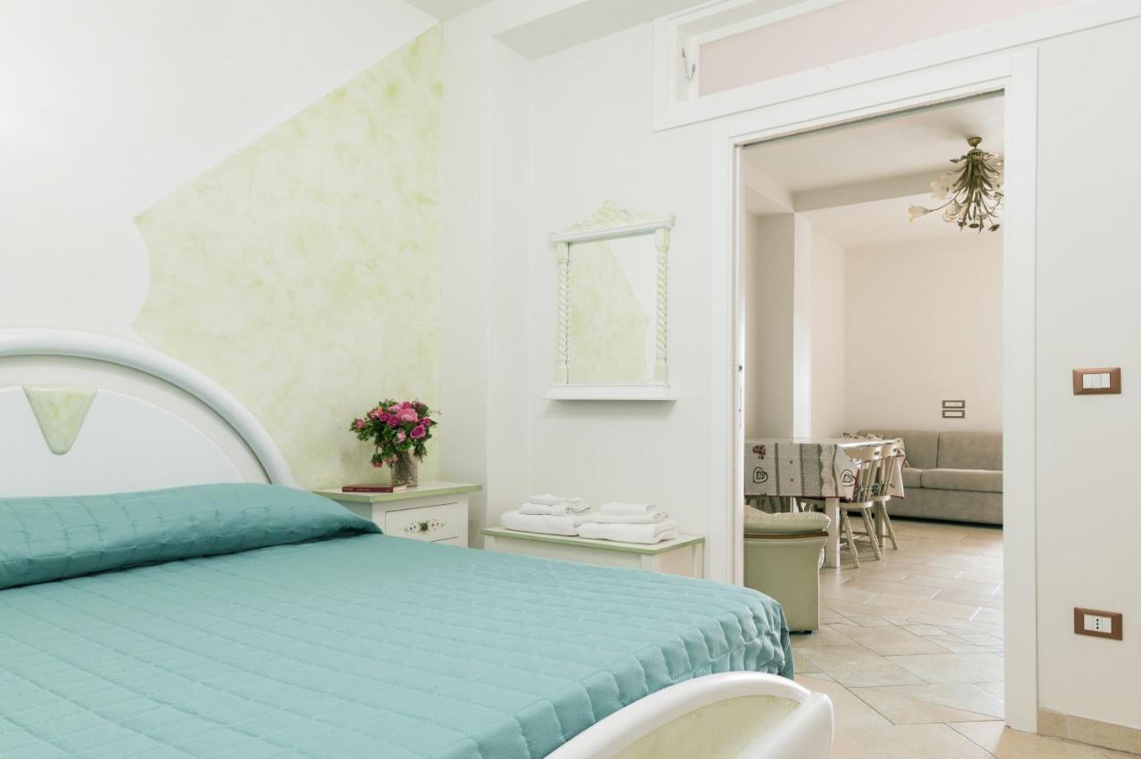 Appartamento Ortensia In Villa Mariella Ostuni Exterior photo